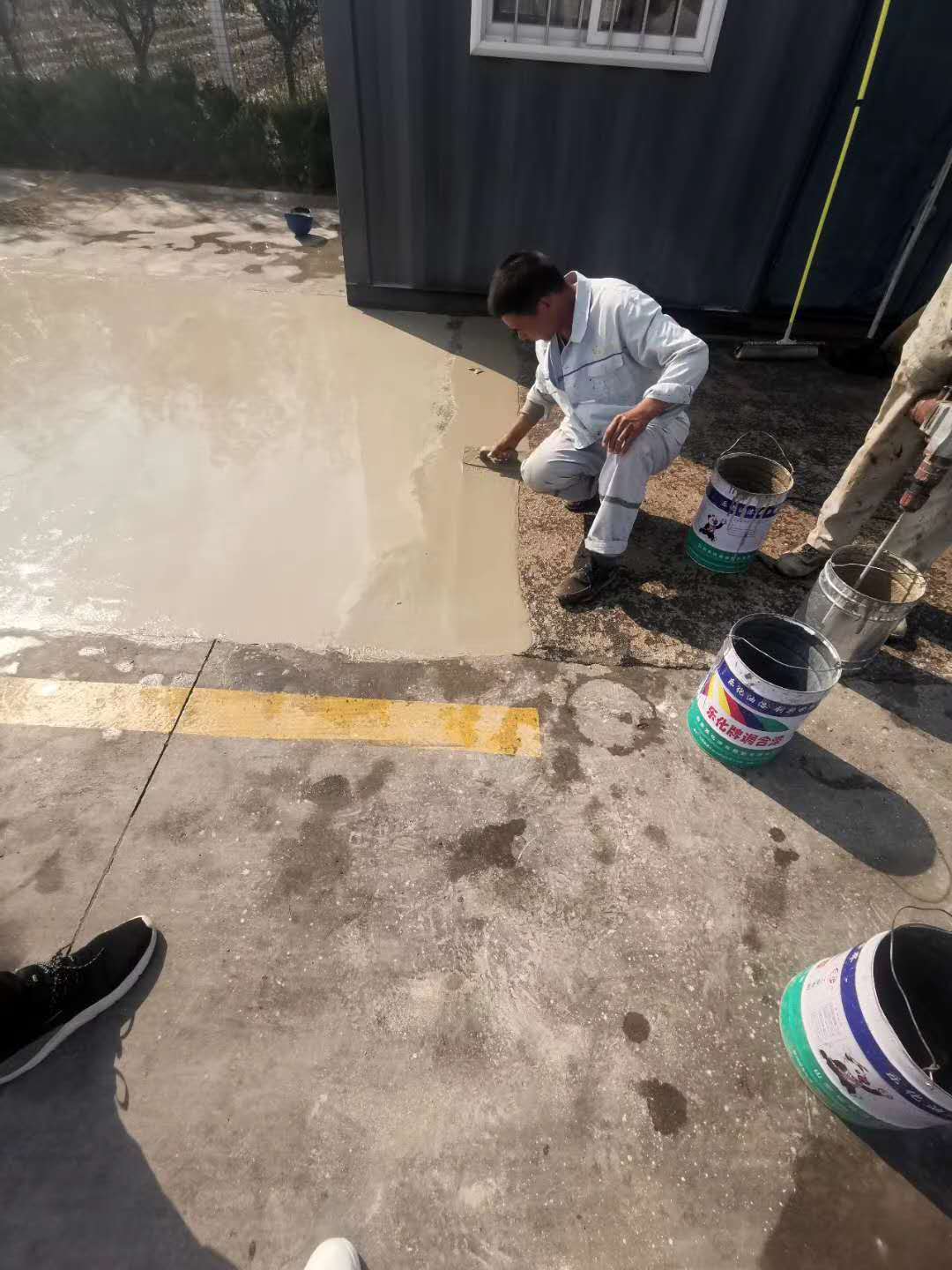 雨城混凝土路面修复